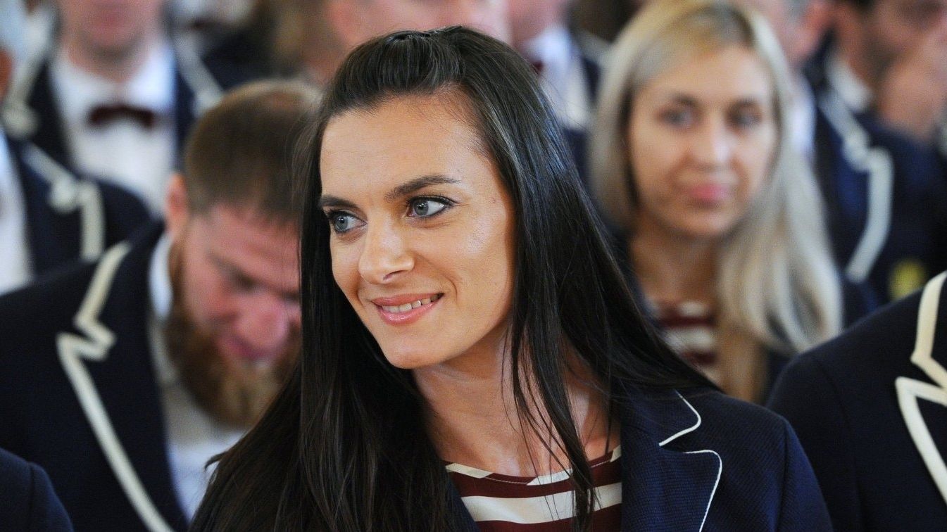 Елена Исинбаева объявлена послом III зимних Всемирных военных игр