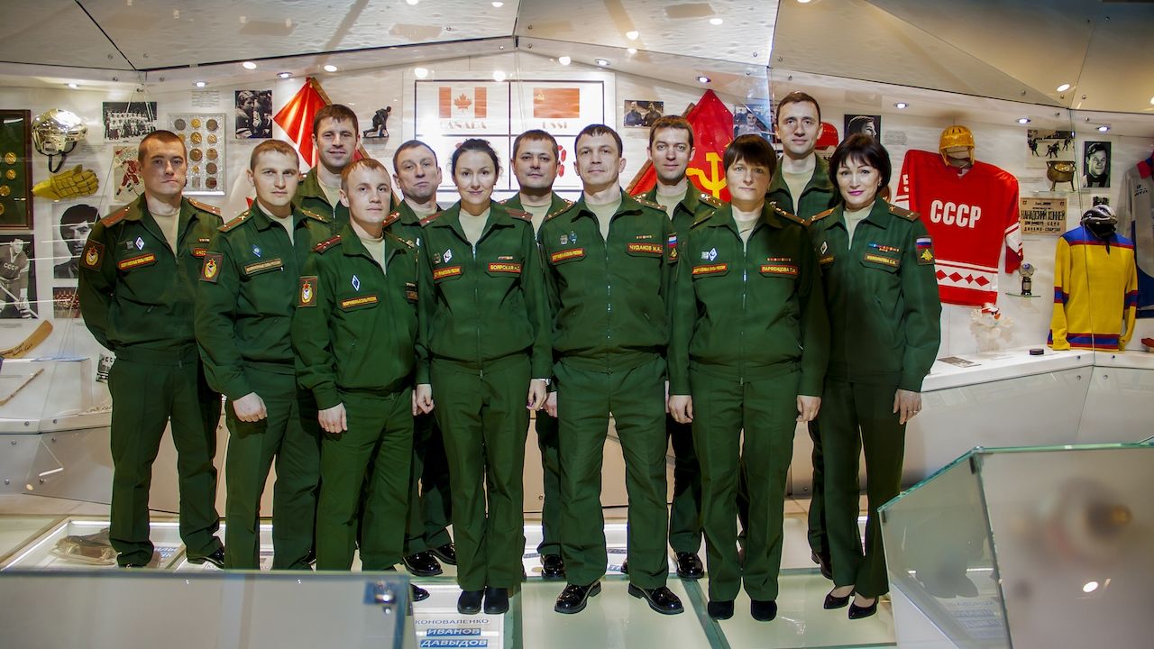 Начальники команд ЦСКА побывали на экскурсии в Государственном музее спорта