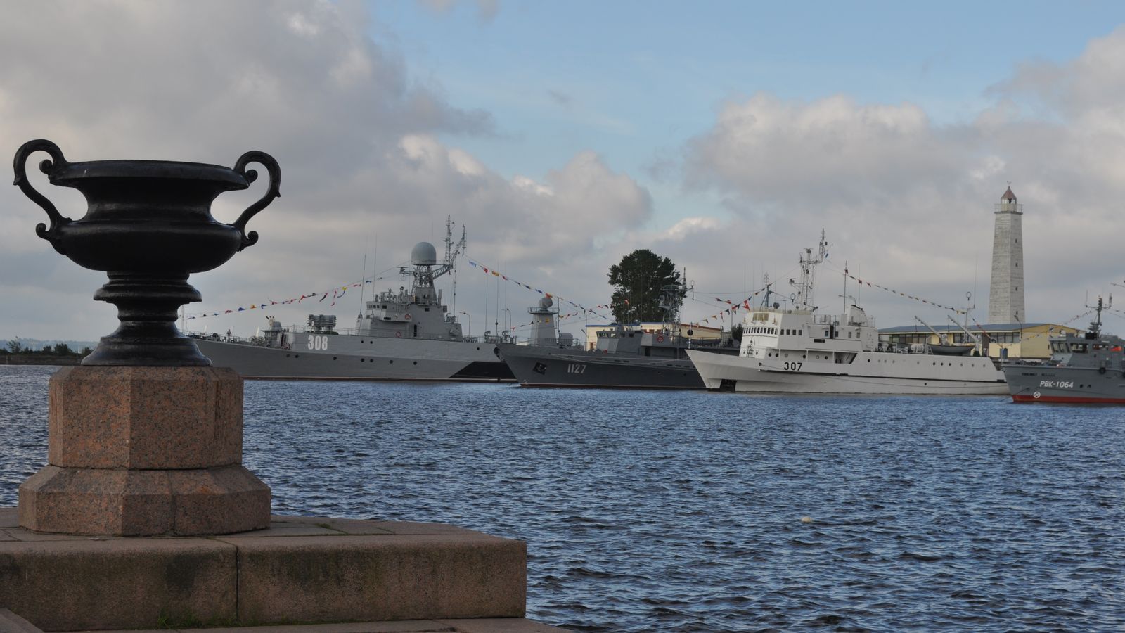 На базе Центра ЦСКА/Санкт-Петербург в Кронштадте прошел спортивный праздник в честь Дня ВМФ