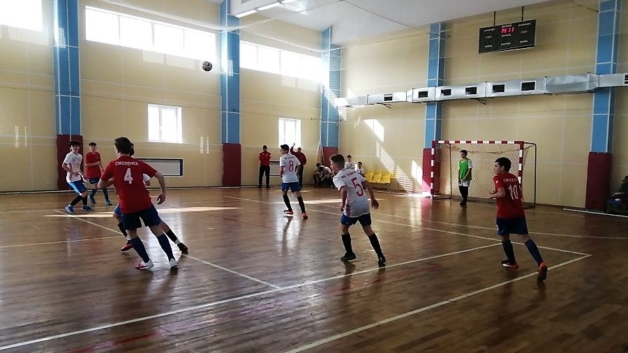 Футбольная команда «ЦСКА» (Смоленск) смоленского филиала армейского Клуба вышла в полуфинал Первенства Смоленской области по мини-футболу