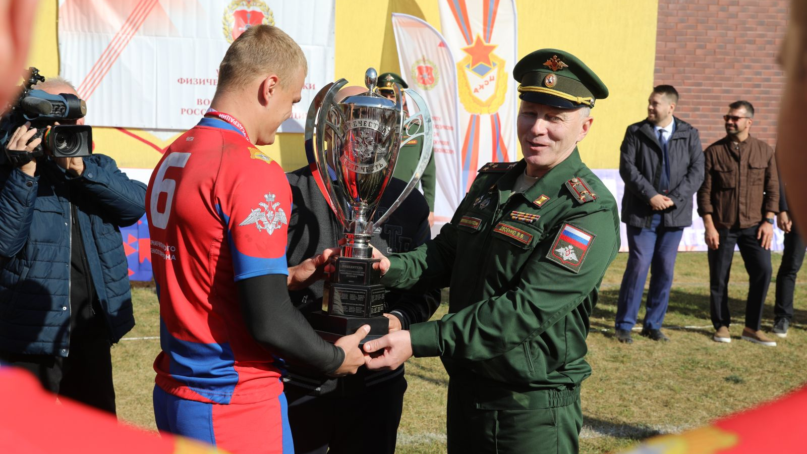 ЗАКРЫЛИ КУБОК ВООРУЖЕННЫХ СИЛ ПО РЕГБИ-7