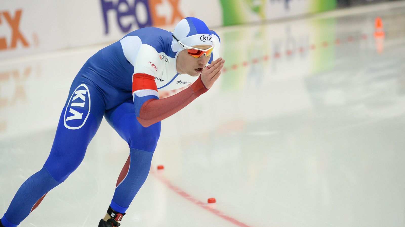 Конькобежец ЦСКА Павел Кулижников впервые выиграл золото чемпионата мира на дистанции 1000 метров!