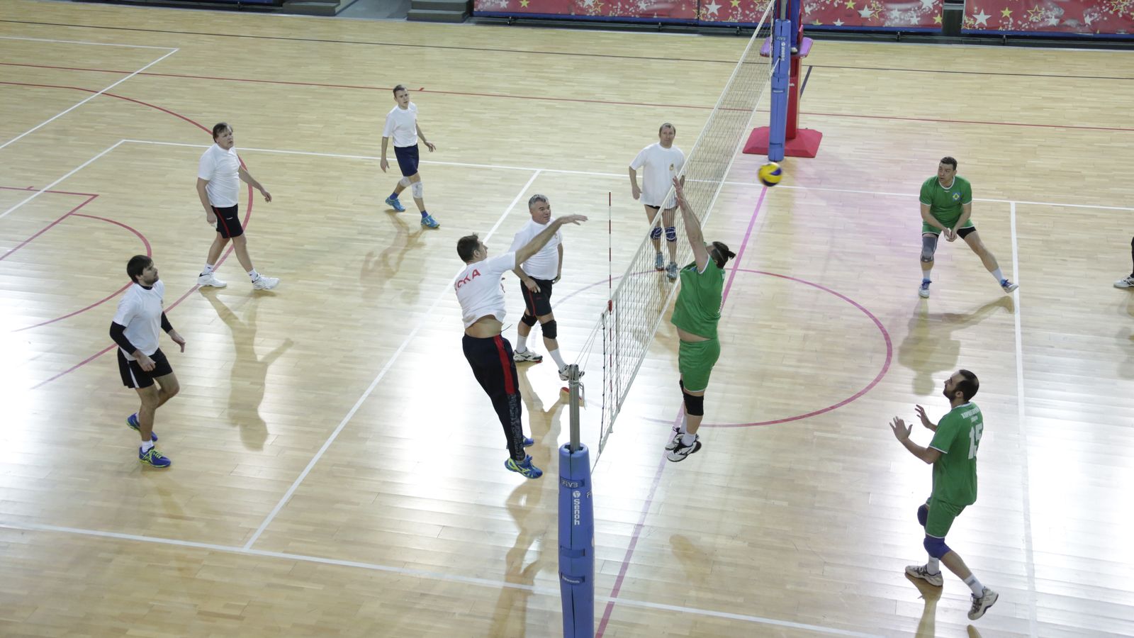 В СК «Игровой» состоялись соревнования на Кубок ЦСКА среди ветеранов посвященный памяти заслуженного мастера спорта СССР Е.В. Красильникова