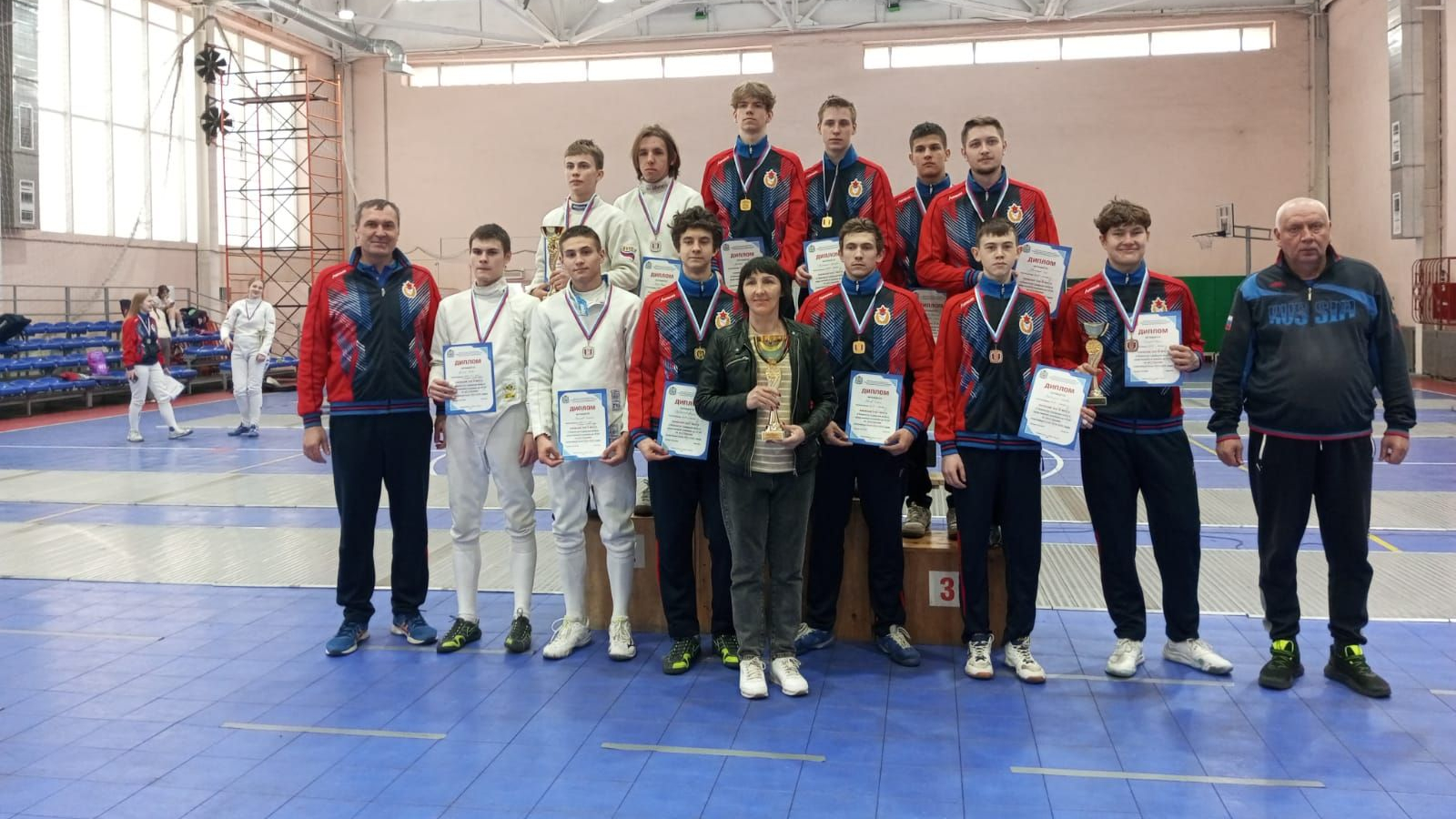 Верхние ступени пьедестала первенства Самарской области по фехтованию заняли шпажисты спортивной школы ЦСКА