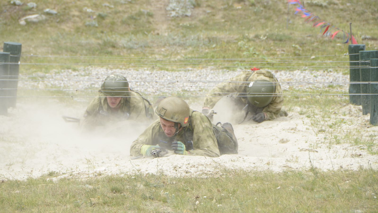 Команда ВДВ лидирует после первого этапа всеармейских соревнований «Эльбрусское кольцо-2020»