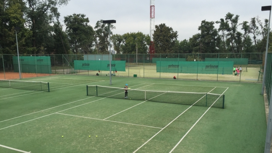 Теннисные корты (Краснодар)