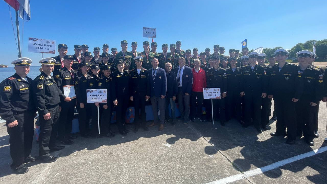 Курсанты ВИФК стали победителями Кубка ВС РФ по гребле на шлюпках