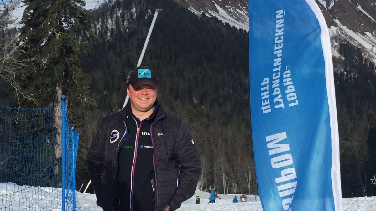 Директор СШ ЦСКА по зимним видам спорта имени В.И.Тальянова: «Надеюсь что злость которую копили воспитанники выплеснется в хорошие результаты на соревнованиях»