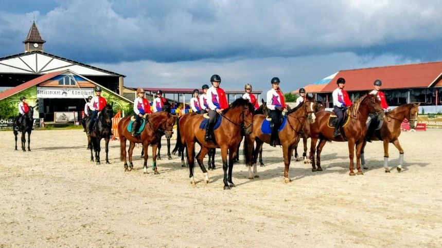 Директор СШОР ЦСКА по конному спорту Елена Королькевич: «Благодаря тому что дети восстановили после перерыва полный контакт с лошадьми сезон сложился благоприятно»