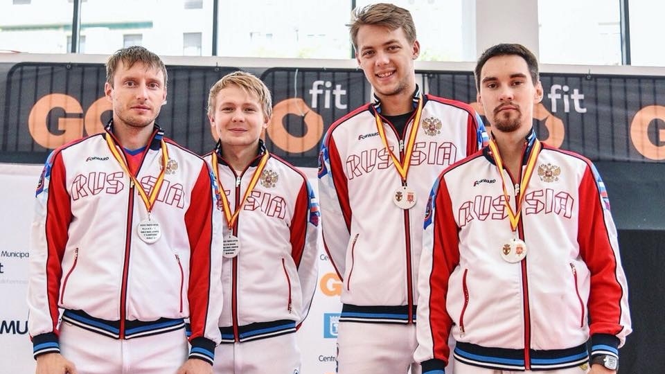 Армейские саблисты Камиль Ибрагимов и Константин Лоханов призеры этапа Кубка мира в составе команды
