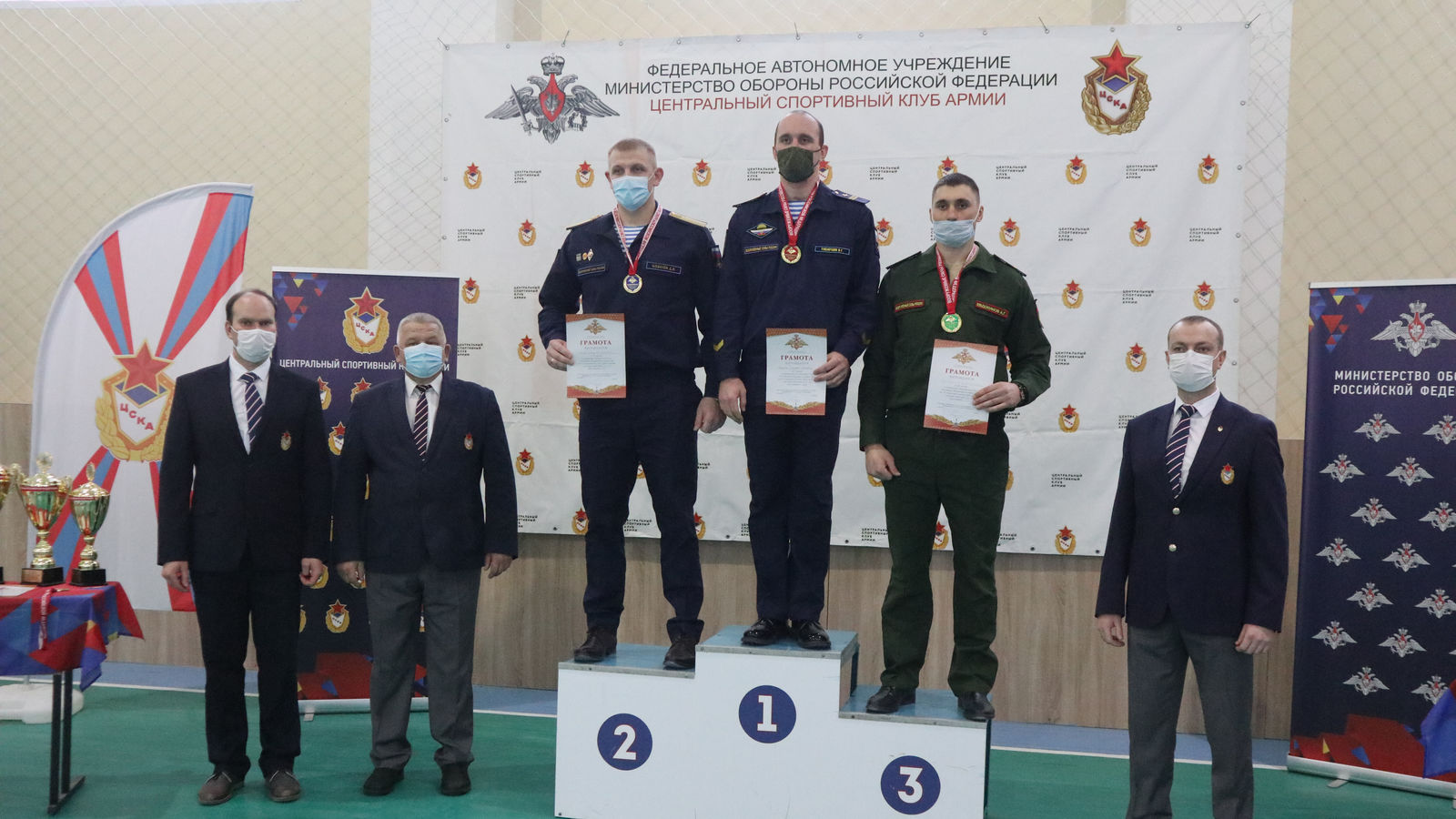 Команда ЦВО – победитель чемпионата ВС РФ по рывку гири в Смоленске