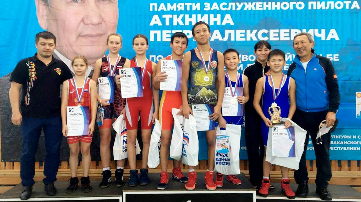 7 медалей в копилке ЦСКА благодаря выступлению борцов вольного стиля спортшколы «ЦСКА-Хакасия» на региональном турнире памяти Аткнина