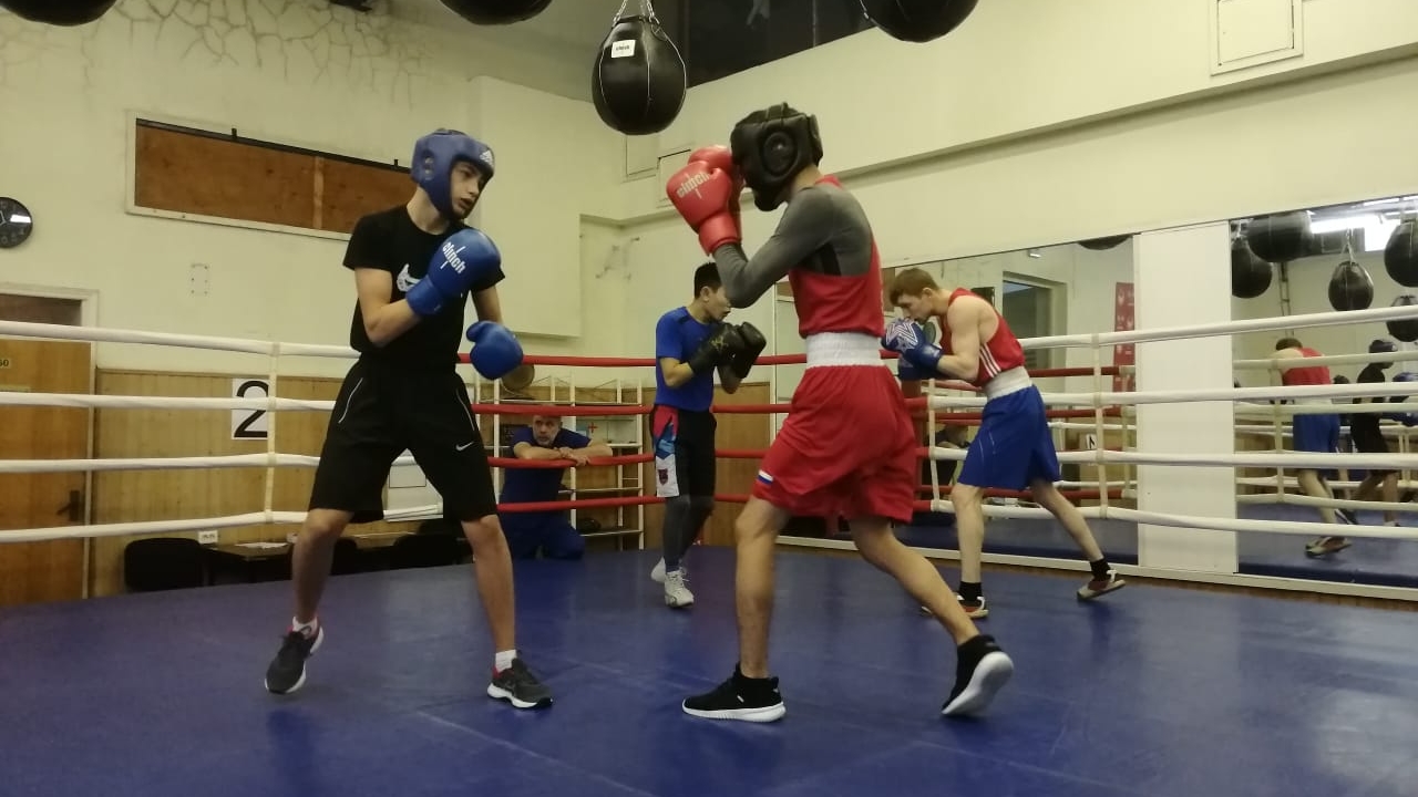 Воспитанники СШОР ЦСКА по боксу и кикбоксингу имени В.П. Ульянича выступят на чемпионате России в Оренбурге