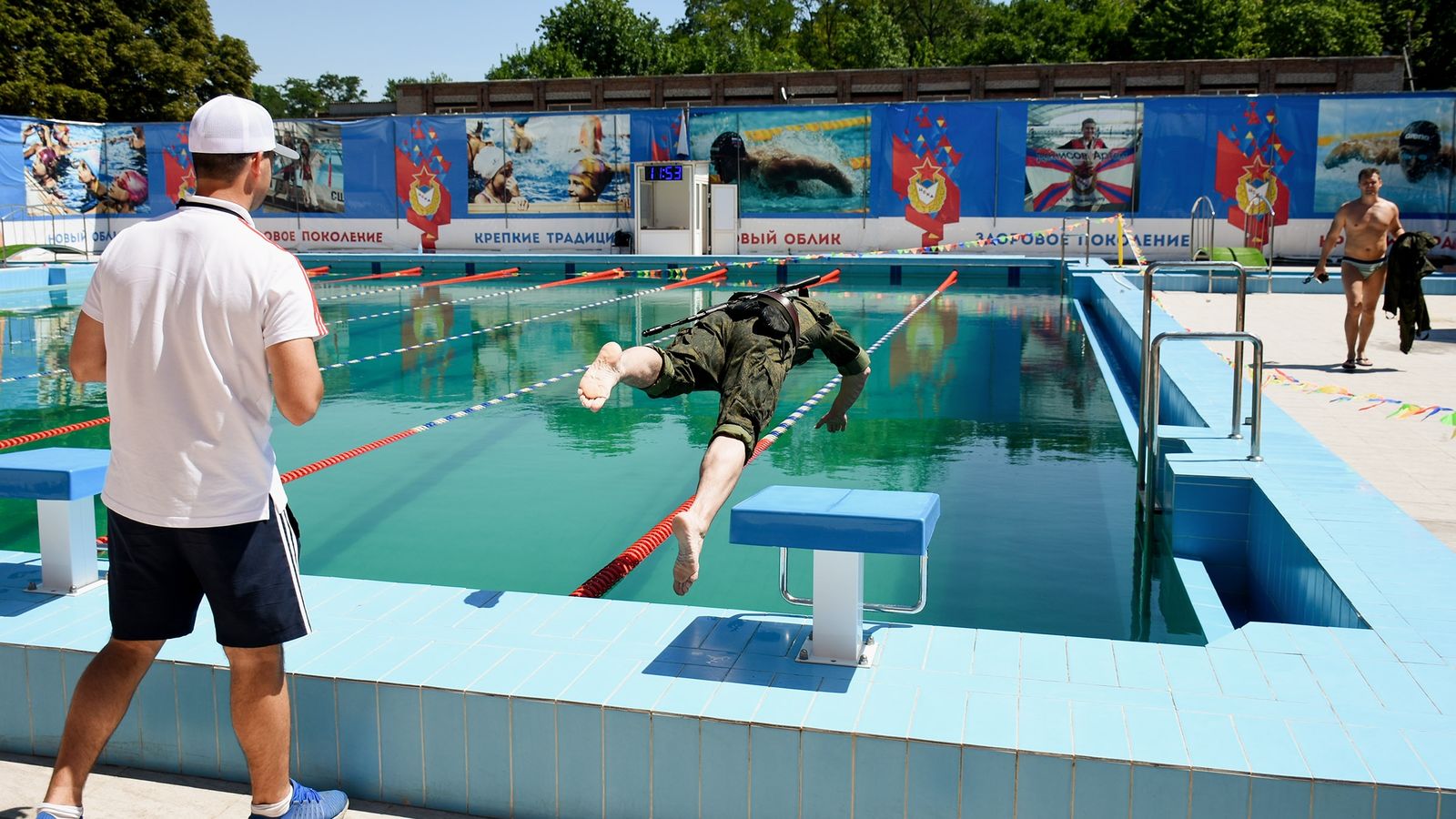 В Ростове-на-Дону определили чемпионов Управления ЮВО по плаванию