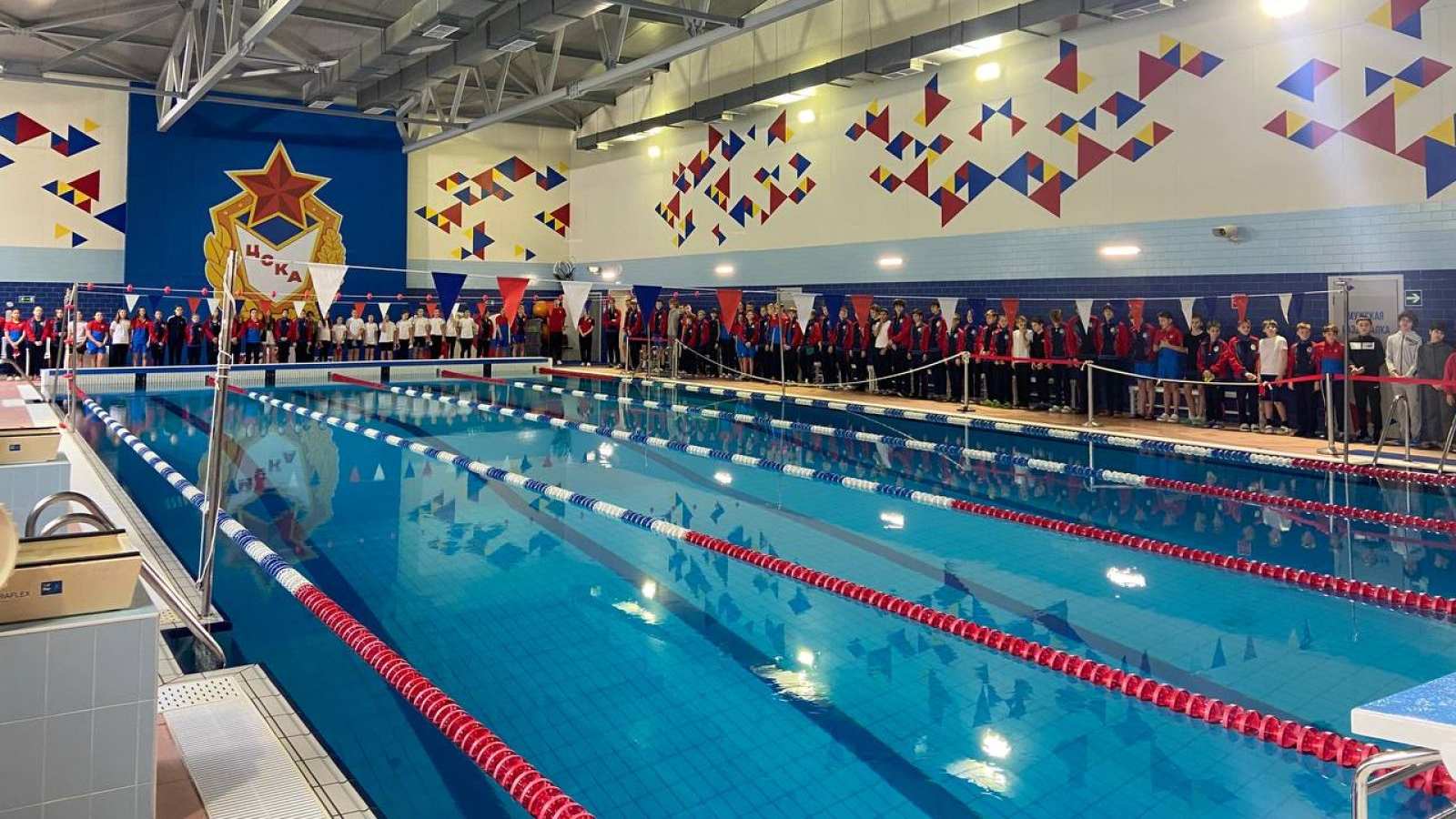 Состоялись соревнования СШОР ЦСКА «День комплексного плавания»