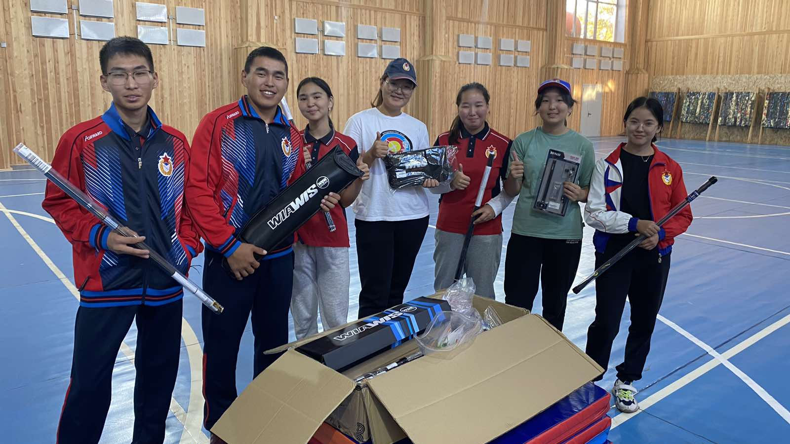 Все для будущих побед. Лучникам спортшколы «ЦСКА-Тыва» вручили новый инвентарь