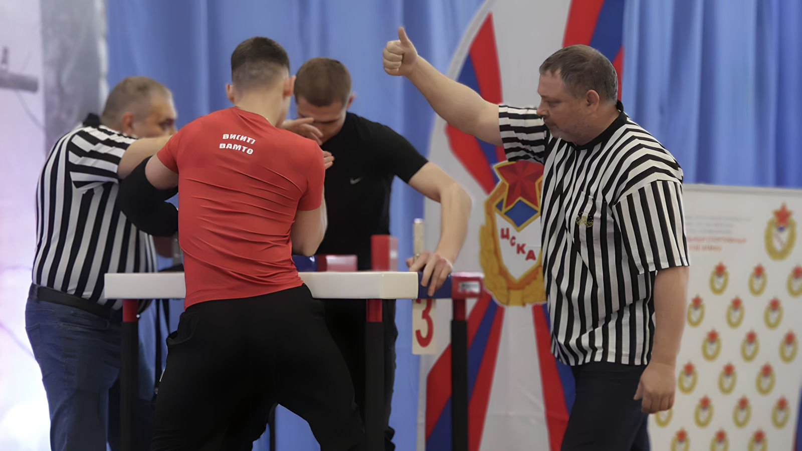 В СЕВЕРНОЙ СТОЛИЦЕ ПРОШЕЛ КУБОК ВС РФ ПО АРМРЕСТЛИНГУ