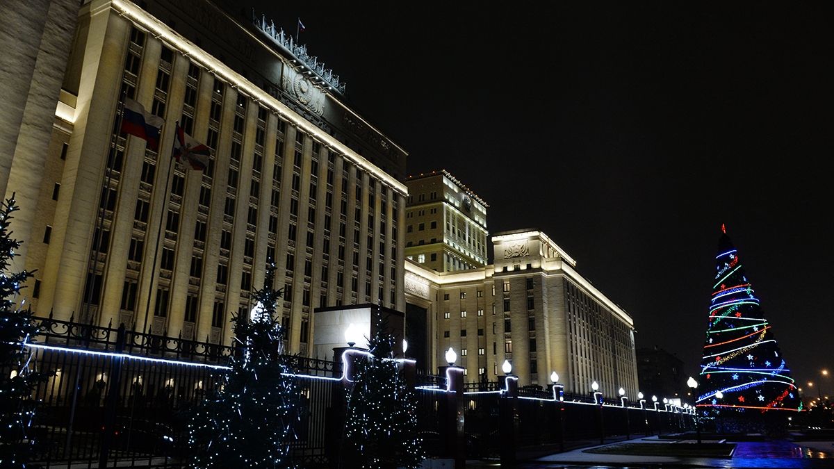 Начальник ЦСКА полковник Михаил Барышев сегодня принимает участие в заседании коллегии Минобороны России