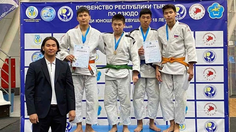 17 медалей выиграли на Первенстве Республики Тыва по дзюдо воспитанники спортшколы г. Кызыл ЦСКА/Самара