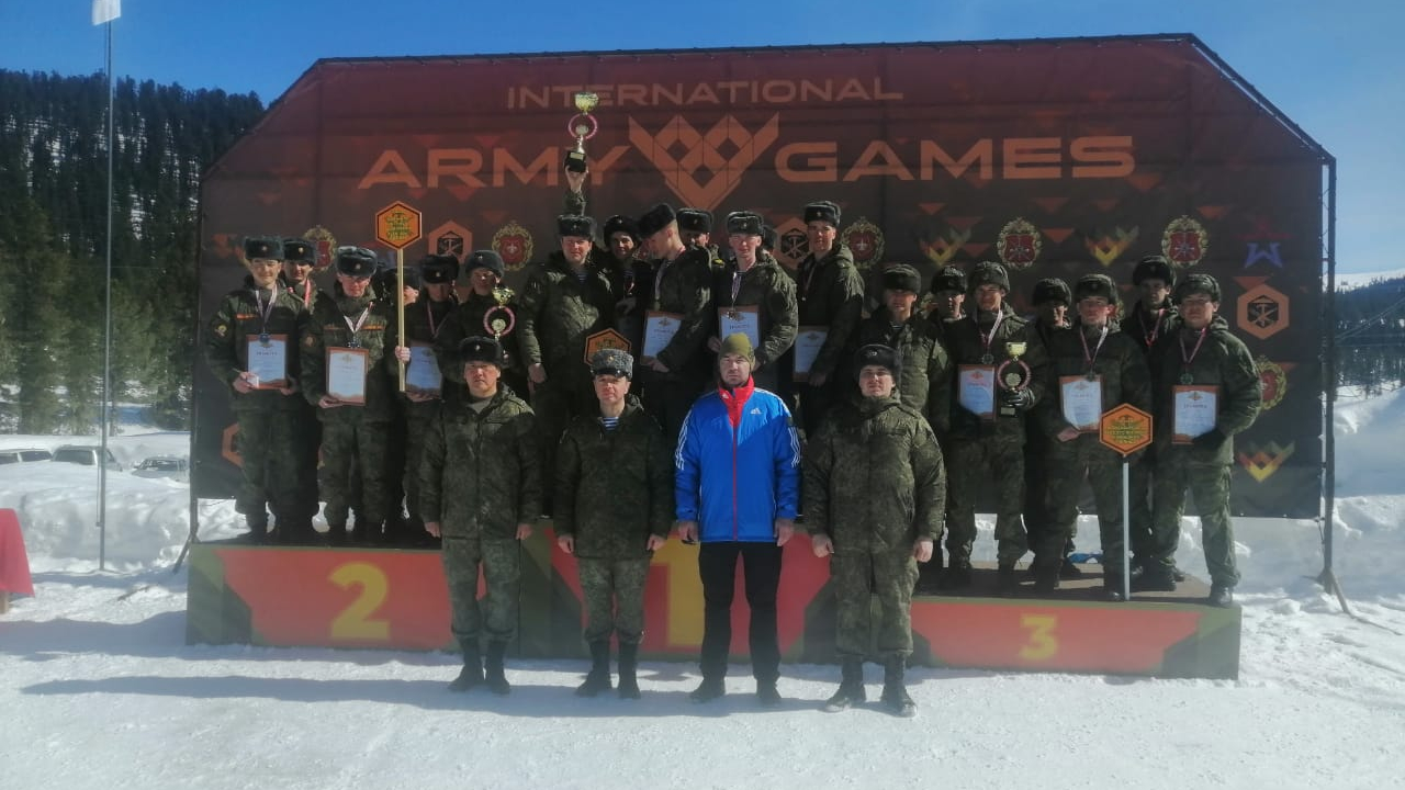 Команда ЦВО выиграла Кубок Вооружённых Сил РФ по ски-альпинизму