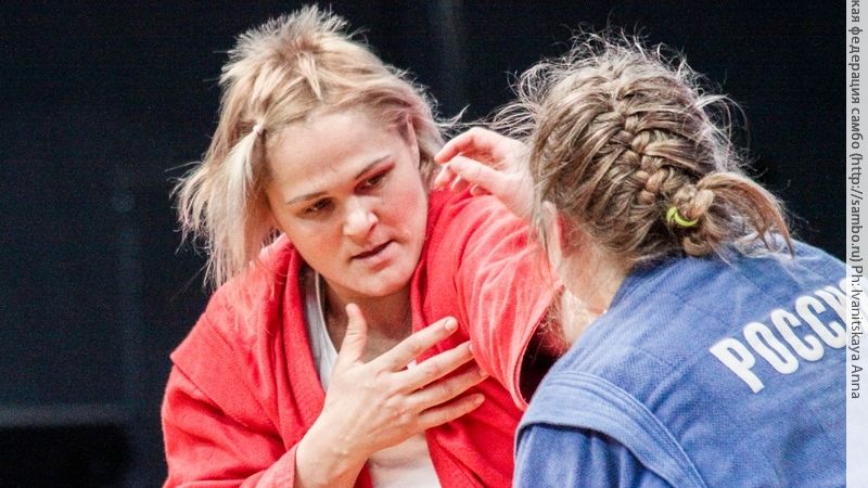 Семь медалей завоевали армейские спортсменки на чемпионате России по самбо