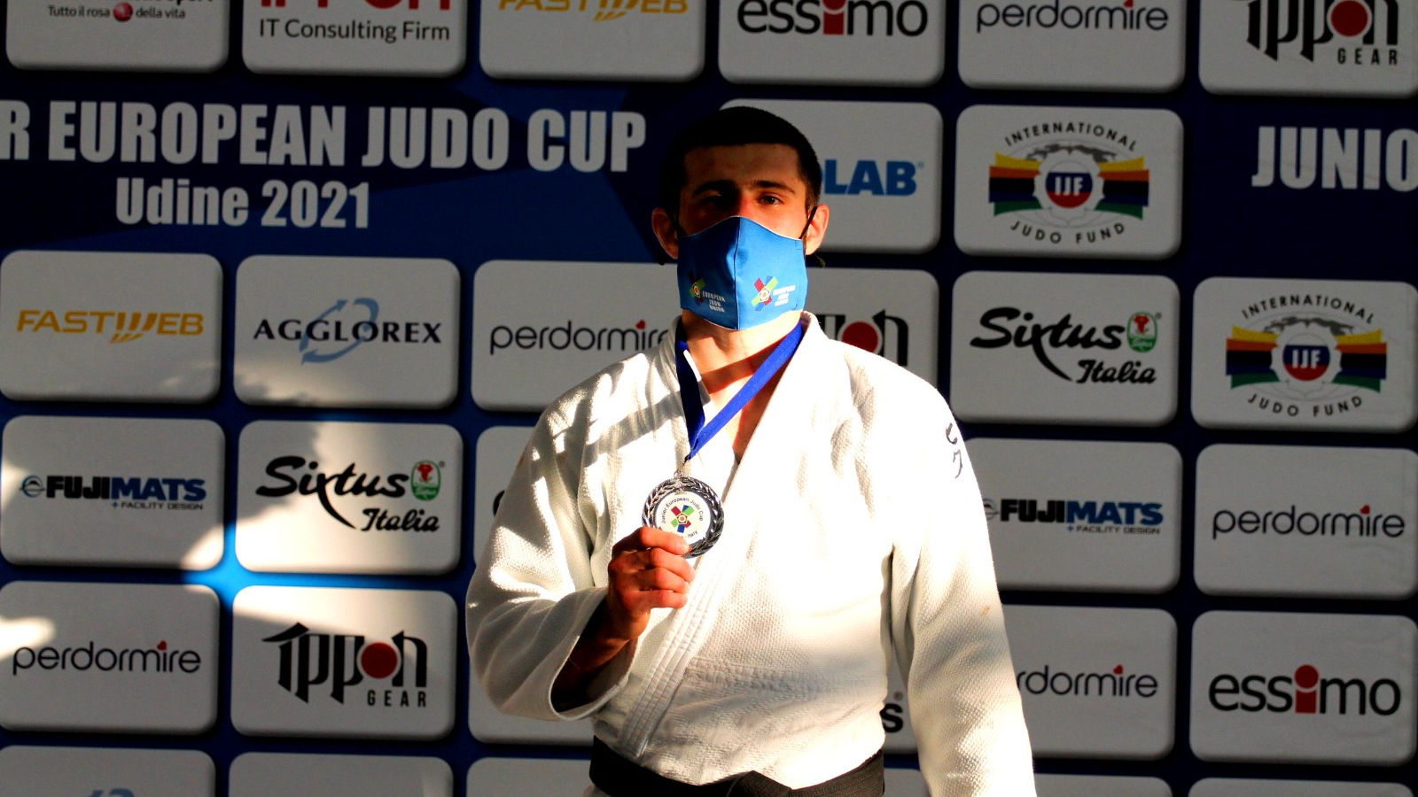 Рядовой спортивной роты ЦСКА г. Севастополь завоевал                   серебряную медаль на Кубке Европы по дзюдо