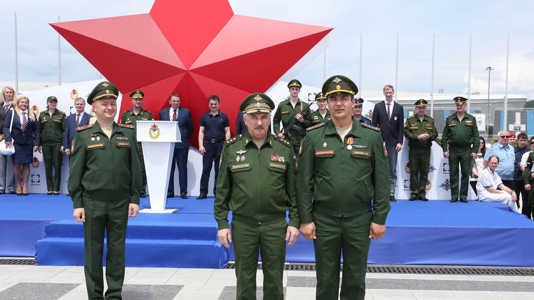 Государственные награды нашли своих героев на присяге спортрот ЦСКА в Сочи