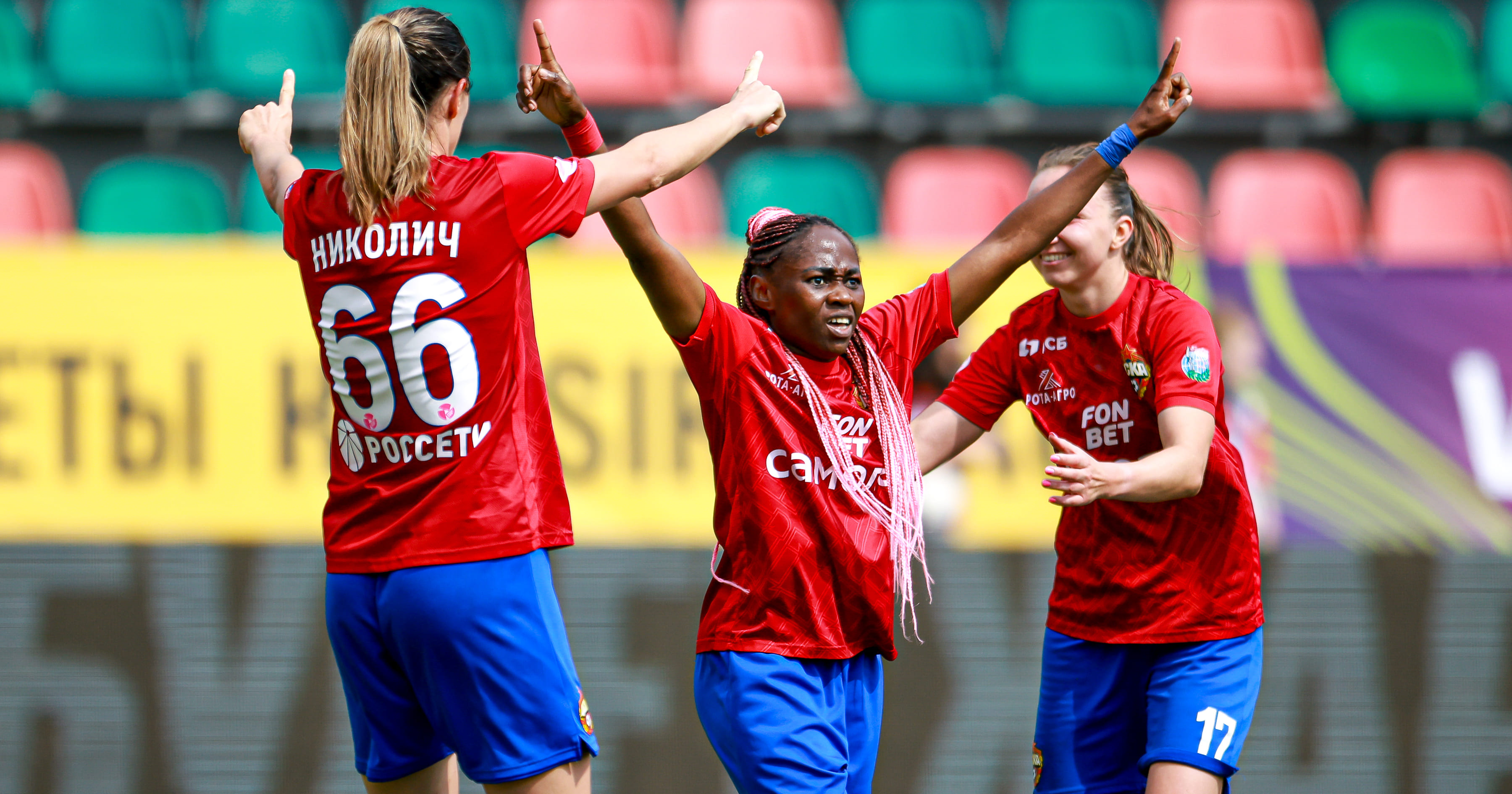 Победа в гостях над «Локомотивом» 