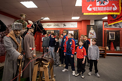 Гребцы московской спортшколы ЦСКА посетили самарский военно-исторический музей