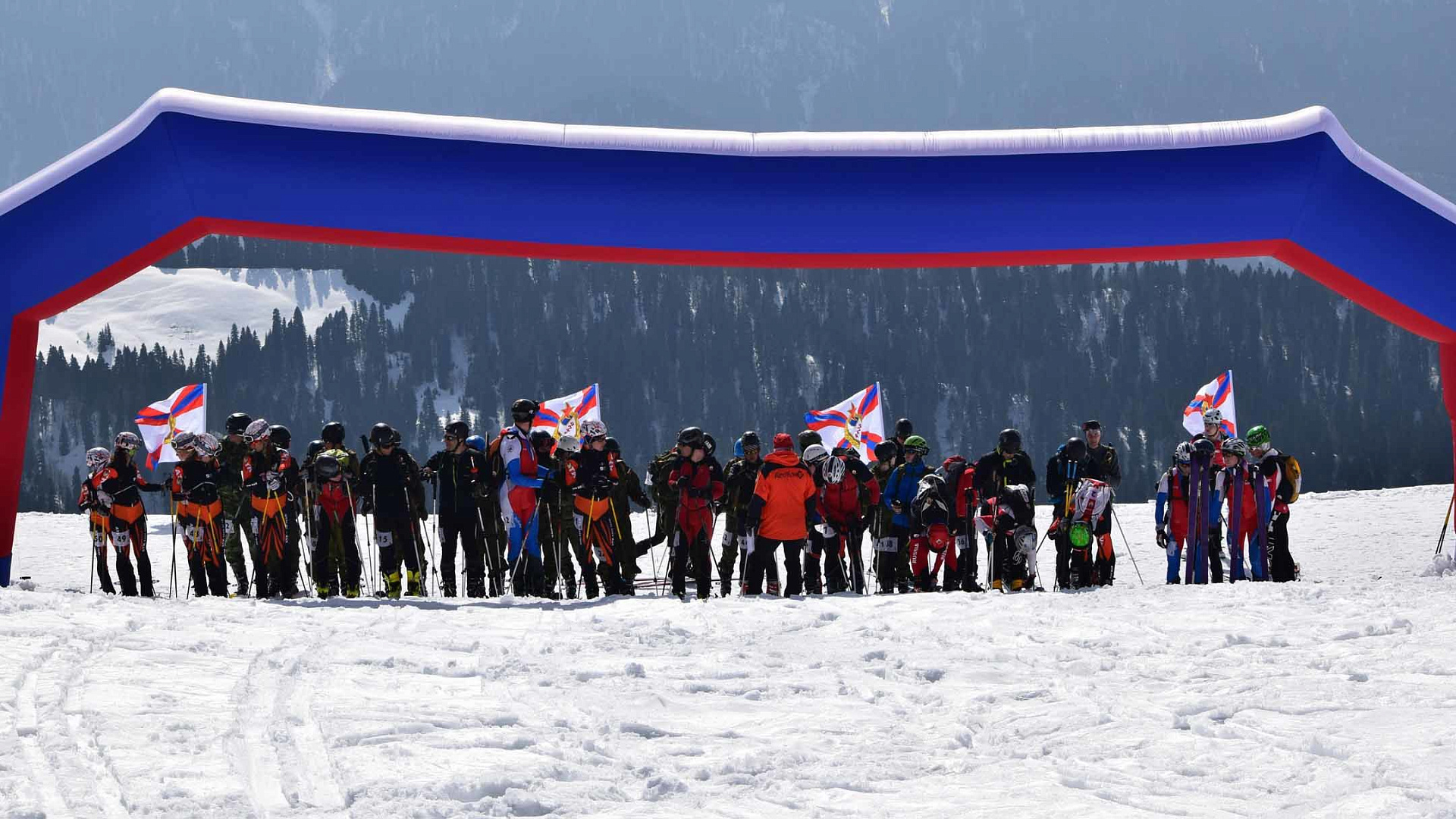 Прапорщики ски-альпинисты из ЦСКА были на высоте