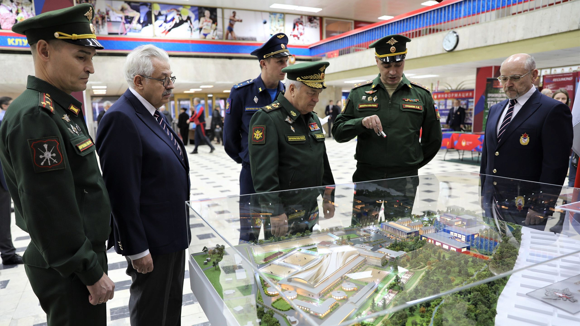 Мы развиваемся! В Москве представлена экспозиция материально-технического обеспечения армейского Клуба