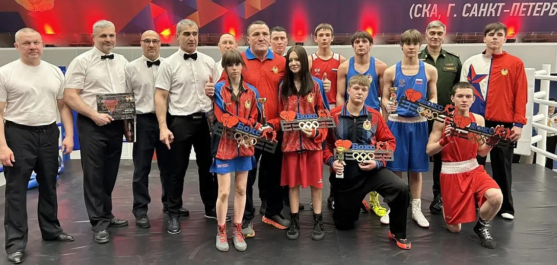 В Североморске открыли спортивный комплекс «Олимпийский»