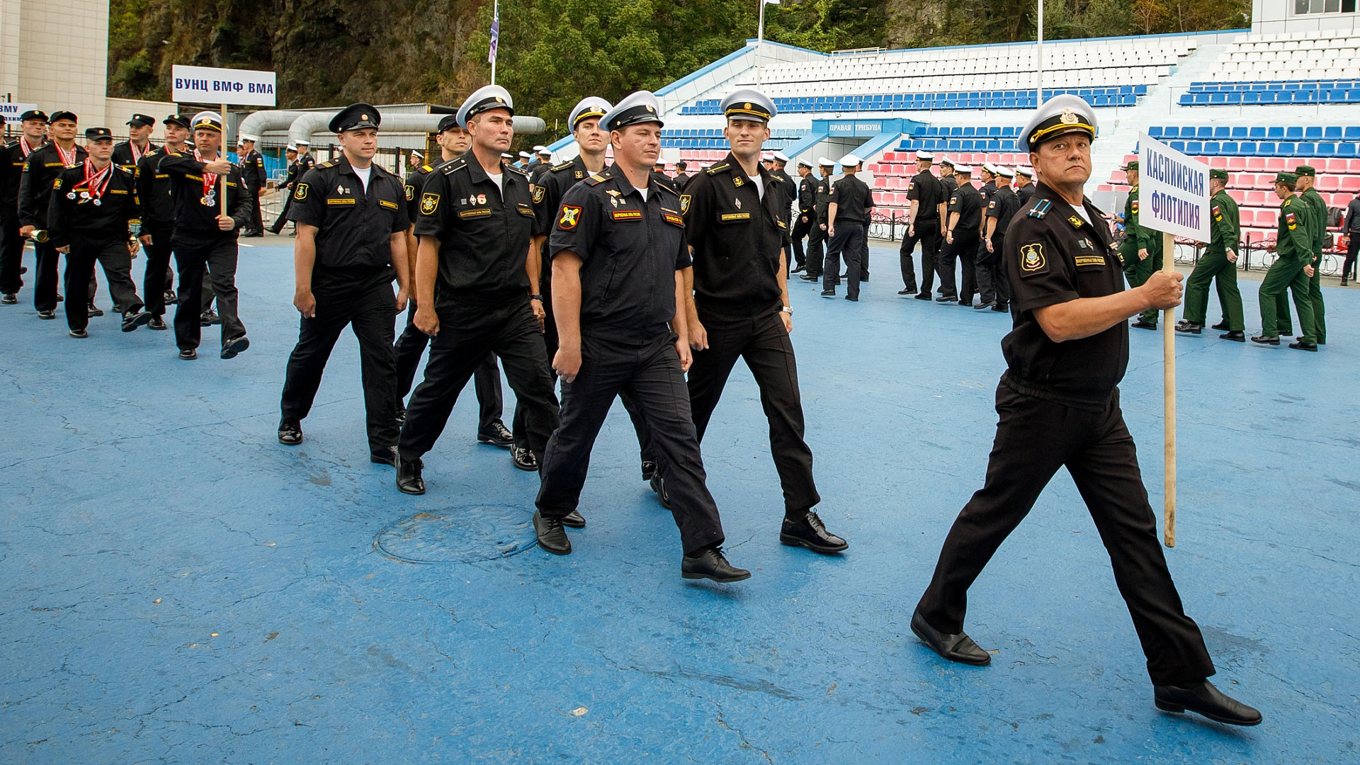 На базе СЦМиФП (г. Владивосток) филиала ЦСКА/Хабаровск открылись чемпионаты ВС РФ по гребно-парусным видам спорта