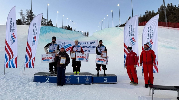 Спортсмен ЦСКА завоевал серебряную медаль чемпионата России по фристайлу