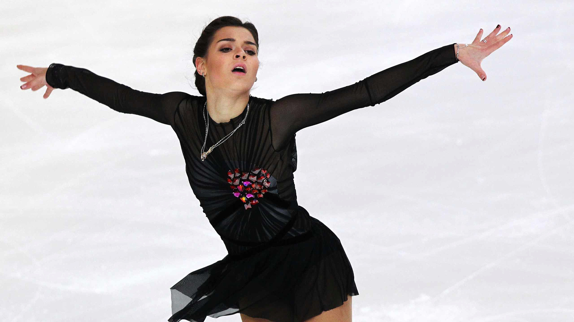 Аделина Сотникова в эфире передачи "Наедине со всеми"