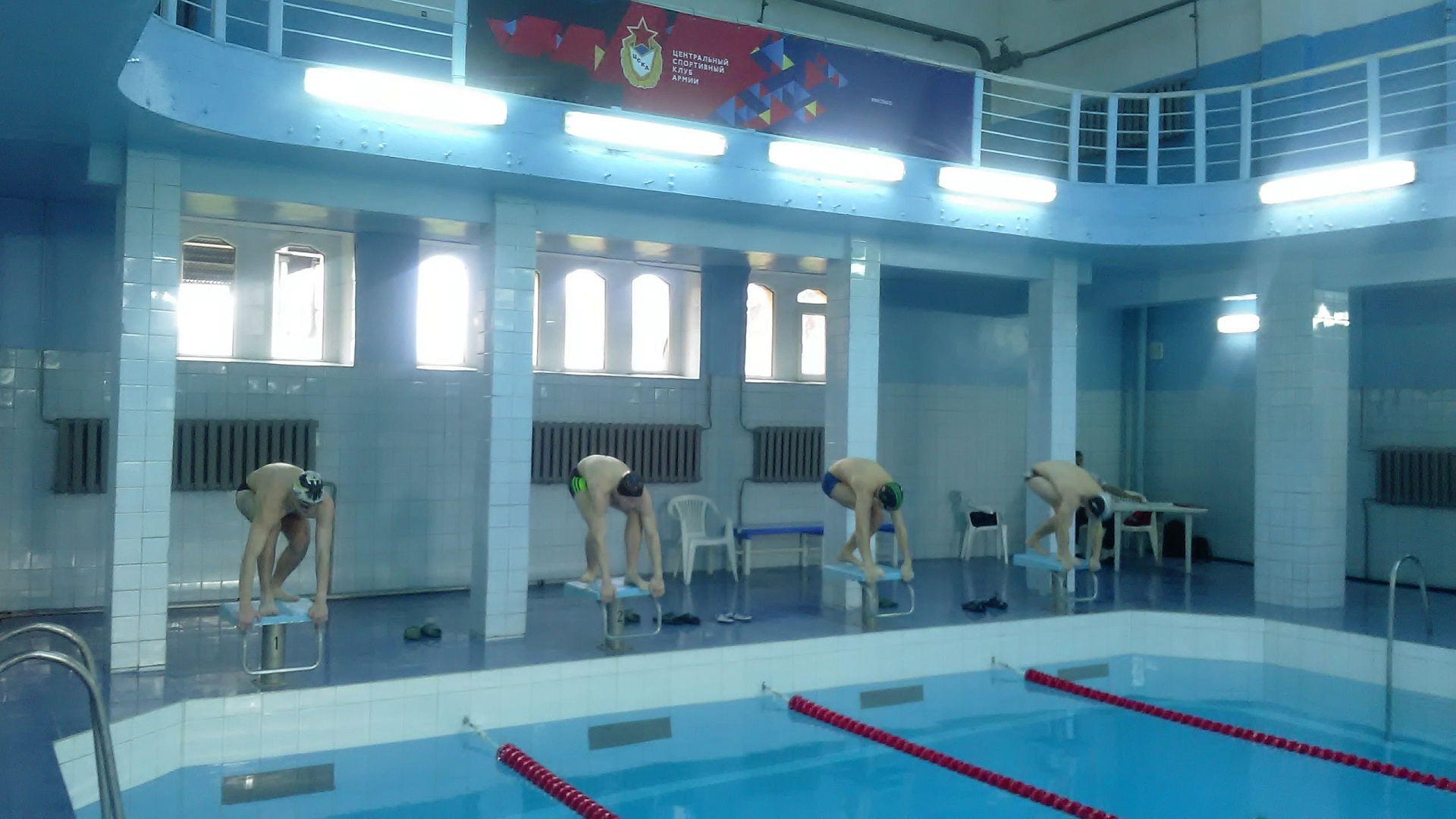 На базе ЦСКА в Калининграде прошел турнир по плаванию