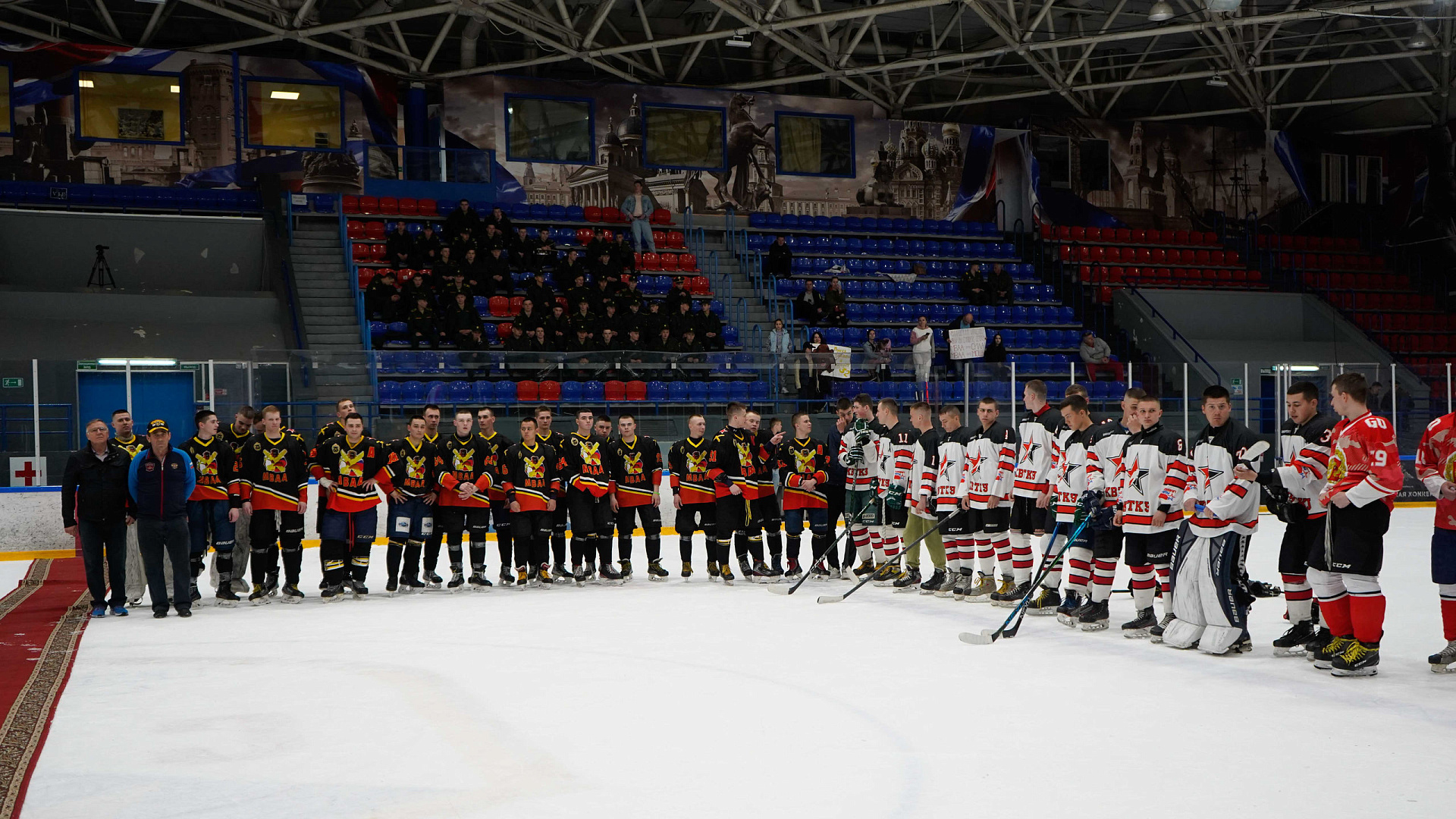 В Санкт-Петербурге прошел Кубок главнокомандующего Сухопутными войсками среди высших учебных заведений Сухопутных войск по хоккею с шайбой