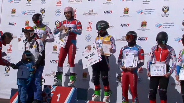 Игорь Омелин завоевал золото чемпионата России по фристайлу