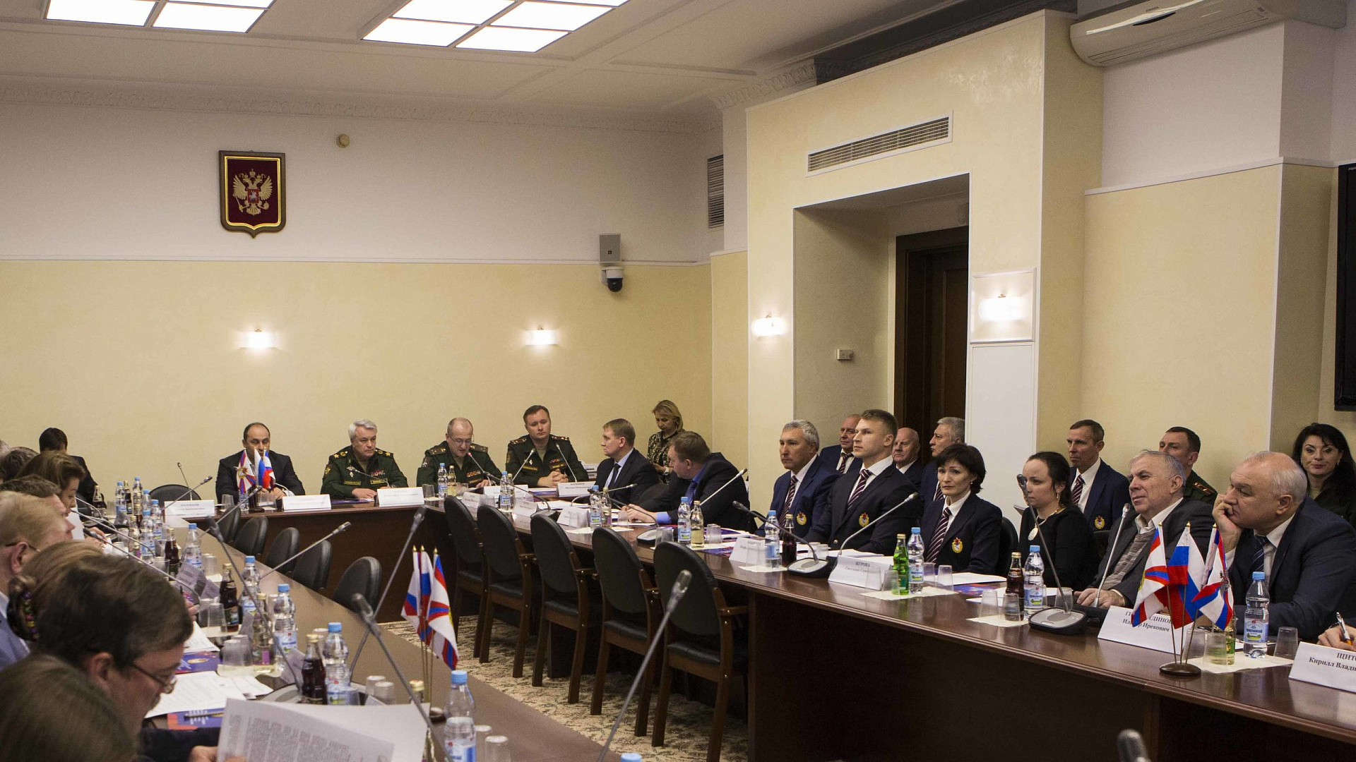 Сегодня на «круглом столе» в Госдуме  обсудили вопросы спорта