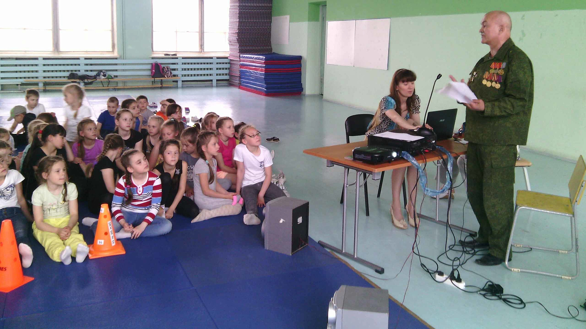 Сотрудники ЦСКА рассказали школьникам о маршале Советского Союза Георгии Жукове