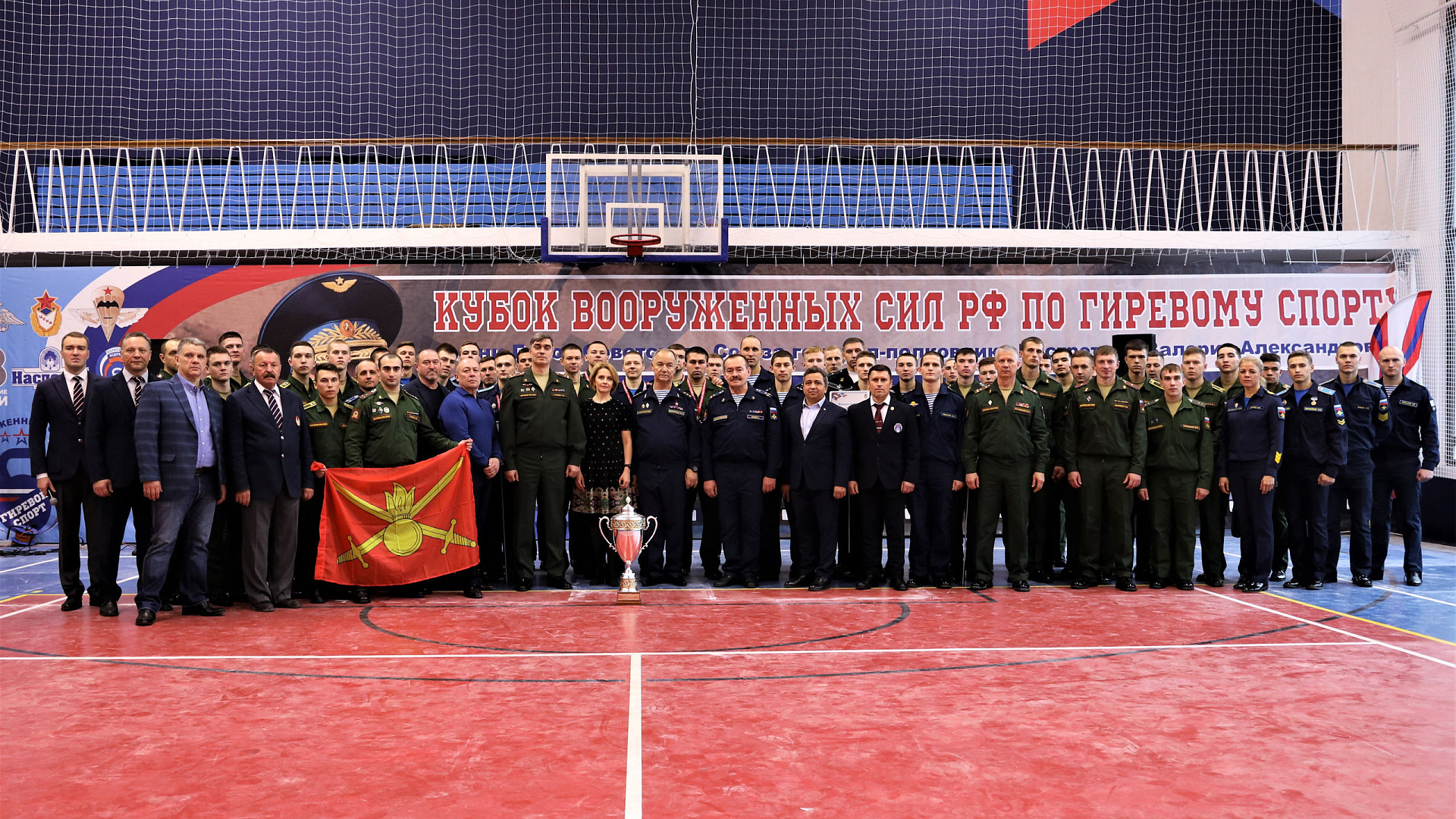 Команда ЦВО третий год подряд выиграла в общем зачете Кубок ВС РФ по гиревому спорту имени Валерия Востротина