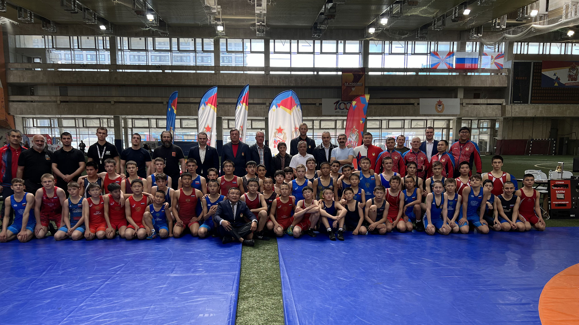 Разыграны награды открытого Первенства по вольной борьбе посвященного 100-летию со дня образования ЦСКА