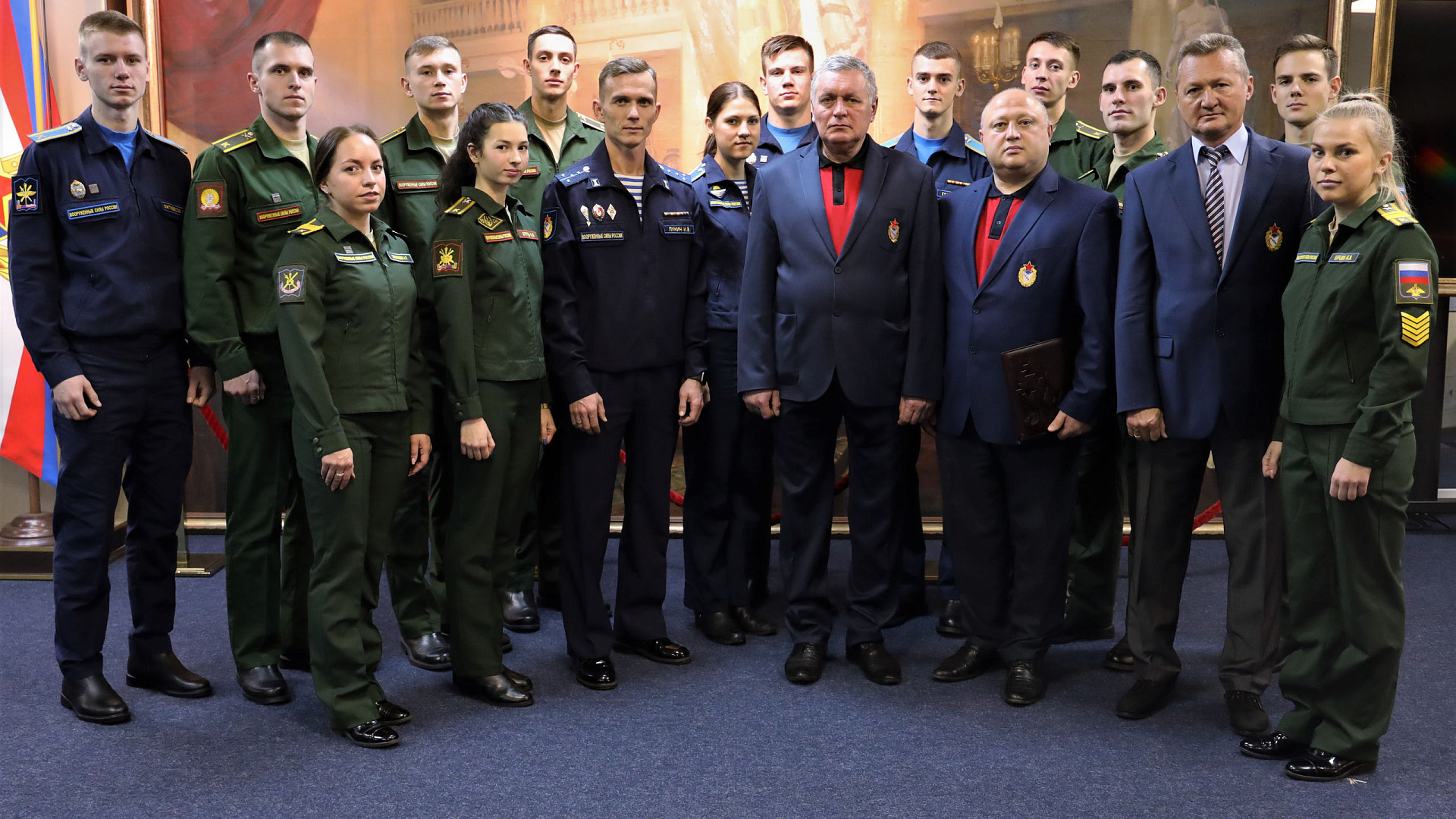 Сборная курсантов ВС РФ по легкой атлетике отправилась на матчевую встречу в Сербию