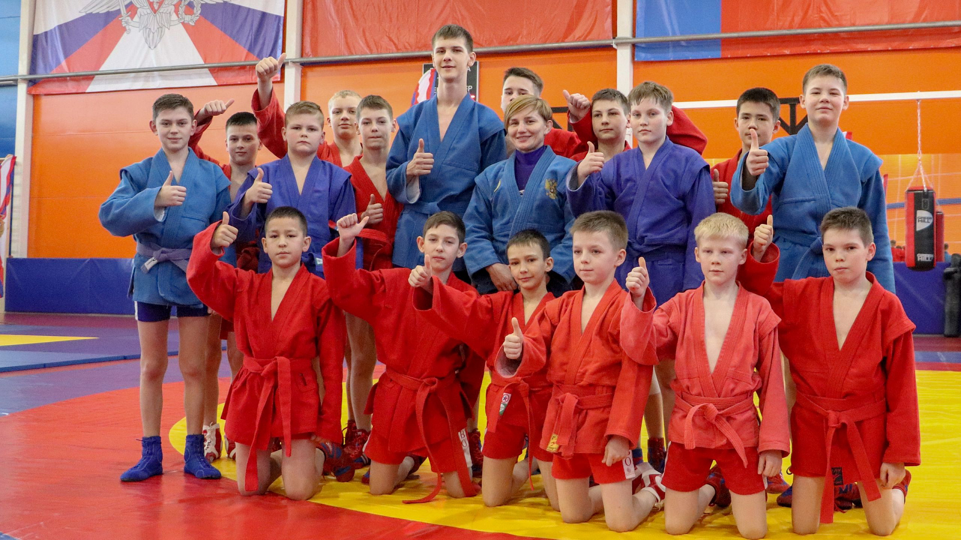 Мастер-класс спортсменов ЦСКА в кемеровском ПКУ