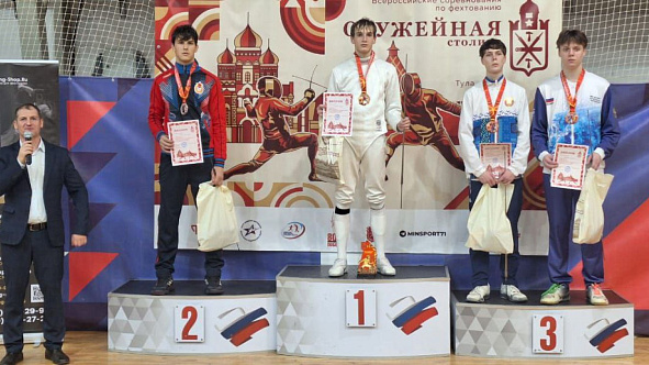 Шпажист самарской спортивной школы ЦСКА завоевал серебро всероссийских соревнований