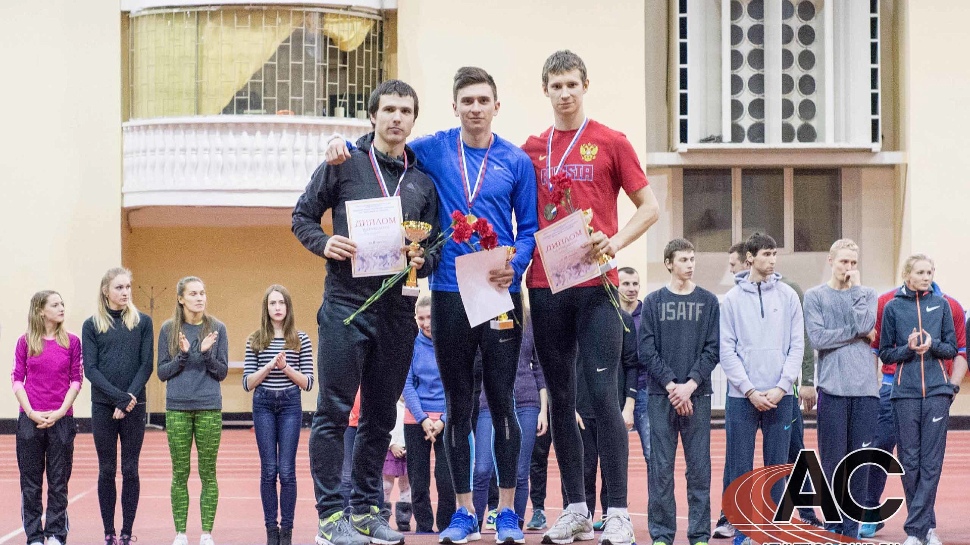 Легкоатлеты ЦСКА завоевали 13 медалей в Петербурге