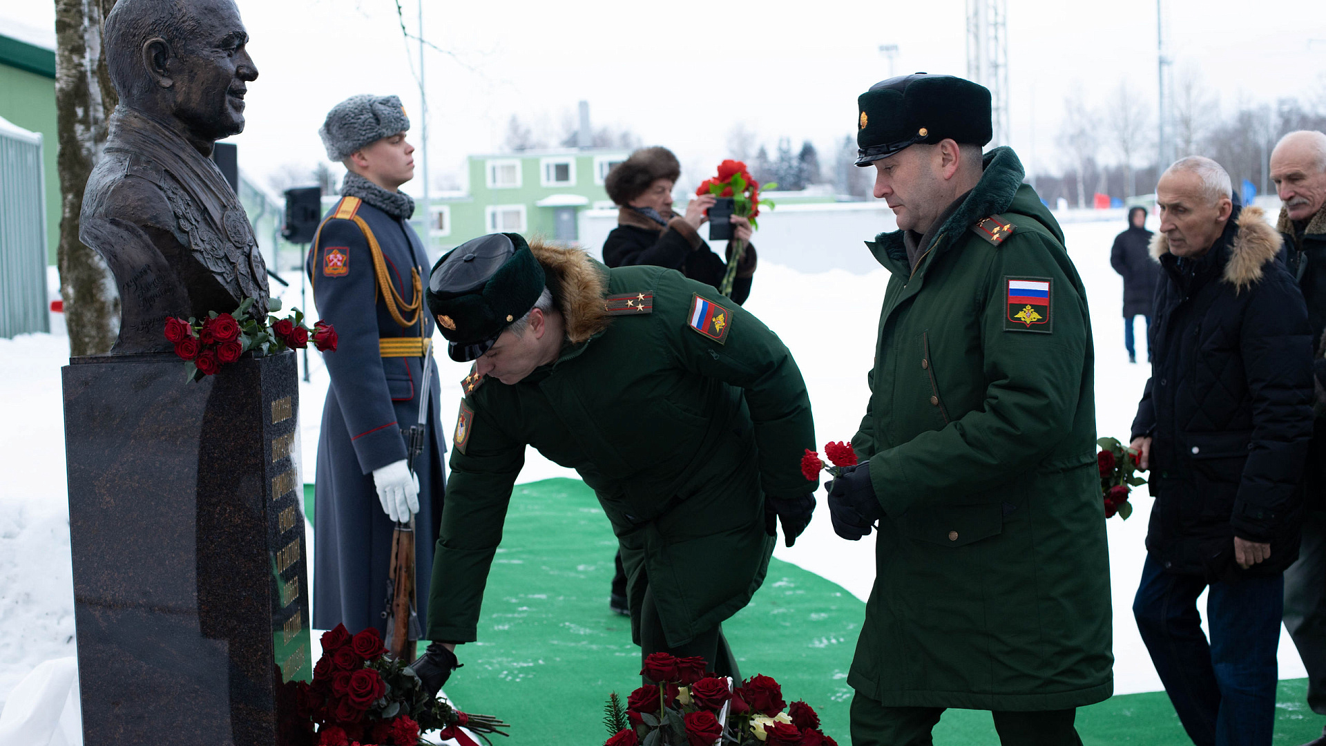 В Санкт-Петербурге торжественно открыли бюст двукратного олимпийского чемпиона А.Н. Алябьева