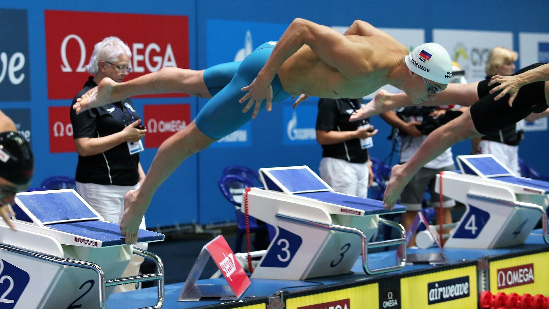 Армейские пловцы установили два рекорда России и выиграли три золотые награды