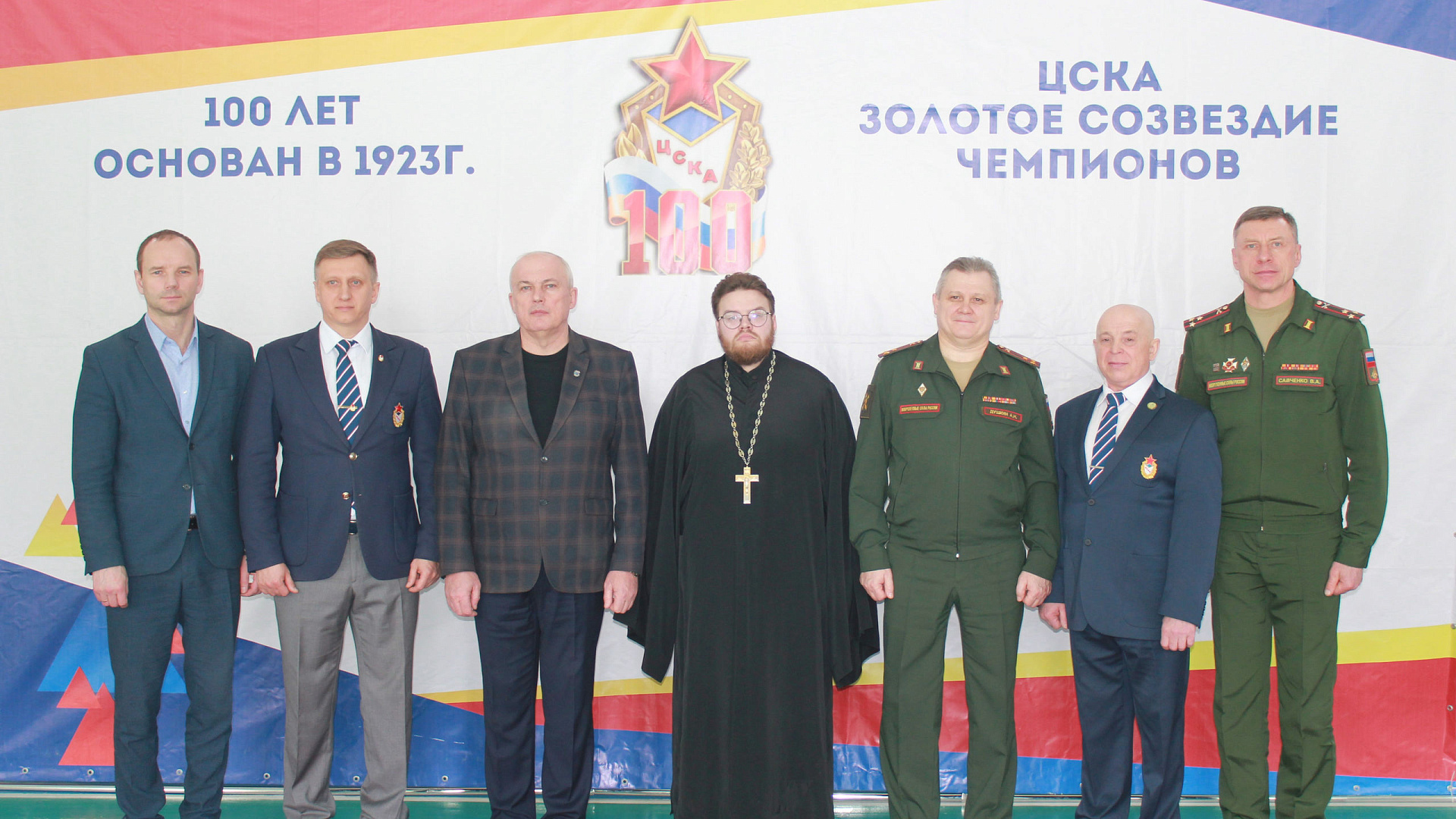 На базе филиала ЦСКА/Смоленск состоялось открытие этапа Кубка ВС РФ по гиревому спорту