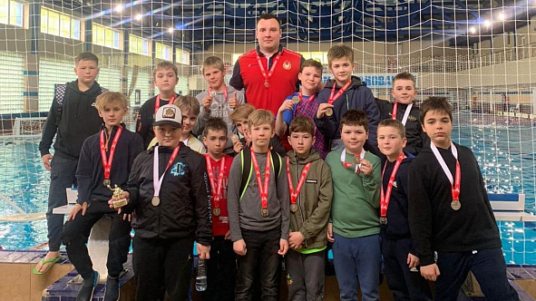 В самарском филиале ЦСКА прошли сборы по водному полу спортивной школы (олимпийского резерва по водным видам спорта)